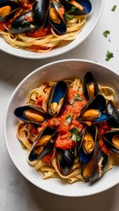 Read more about the article Linguine with Mussels: The Ultimate Italian Coastal Pasta Experience 2025